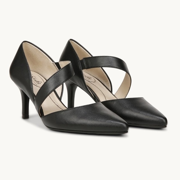 Life Stride Shoes - Life Stride Suki faux leather women black heels 8W New